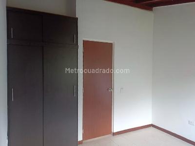 Casa de 3 alcobas en venta en Belen, Medellín, 90 m² · foto 12 de 16