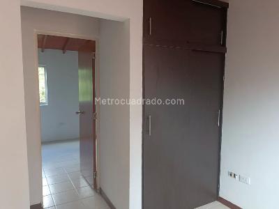 Casa de 3 alcobas en venta en Belen, Medellín, 90 m² · foto 9 de 16