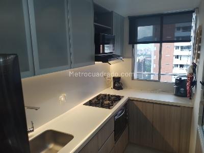 Apartamento de 3 alcobas en arriendo en Laureles, Medellín, 80 m² · foto 7 de 18
