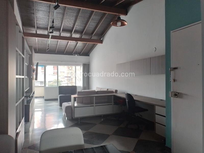 Apartamento Amoblado de 2 Alcobas en Arriendo en Laureles - 3