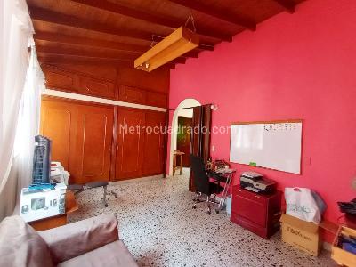 Apartamento en venta en Laureles, Medellín · foto 15 de 18