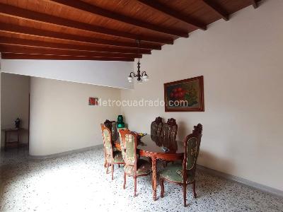 Apartamento en venta en Laureles, Medellín · foto 5 de 18