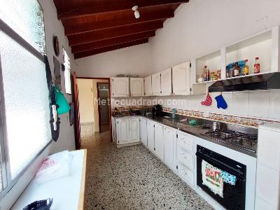 Apartamento en venta en Laureles, Medellín · foto 7 de 18