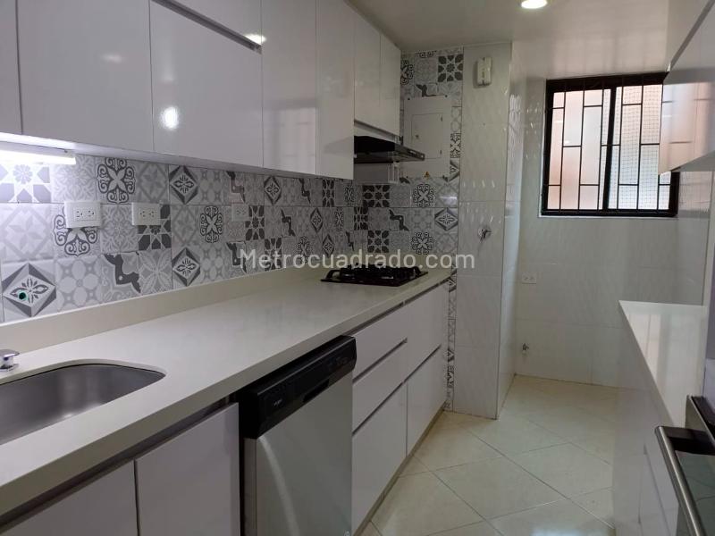 Casa amplia de 3 Alcobas en Belén, conjunto cerrado - 7