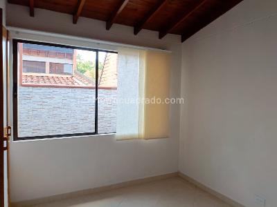Casa de 3 alcobas en venta en Belen, Medellín, 190 m² · foto 13 de 20
