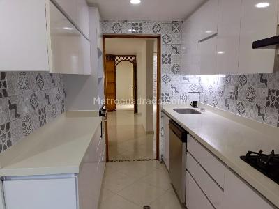 Casa de 3 alcobas en venta en Belen, Medellín, 190 m² · foto 9 de 20
