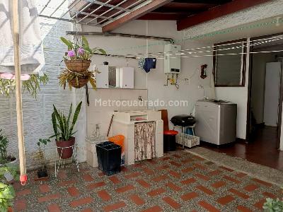 Casa de 4 alcobas en venta en Belen, Medellín, 274 m² · foto 15 de 18