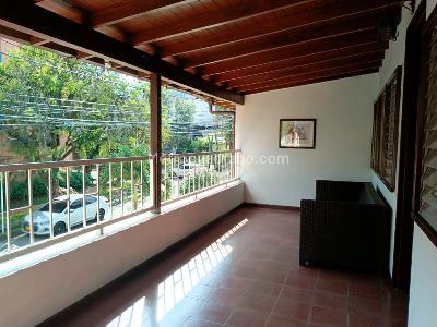 Casa de 4 alcobas en venta en Belen, Medellín, 274 m² · foto 17 de 18