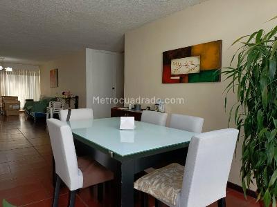 Casa de 4 alcobas en venta en Belen, Medellín, 274 m² · foto 5 de 18