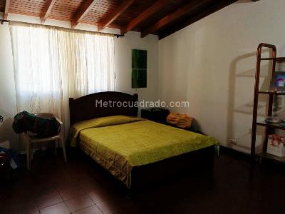 Casa de 4 alcobas en venta en Belen, Medellín, 274 m² · foto 8 de 18