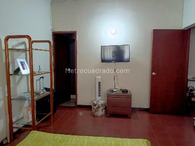 Casa de 4 alcobas en venta en Belen, Medellín, 274 m² · foto 9 de 18
