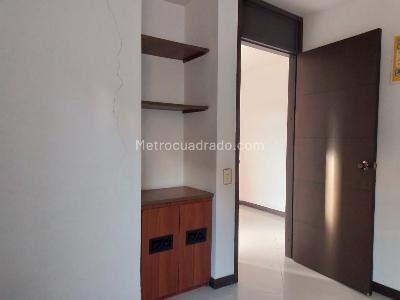 Apartamento en venta en Laureles, Medellín · foto 14 de 19