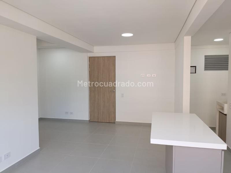 3BR Apartment for Rent in Itagüí (Closed Unit) - 3