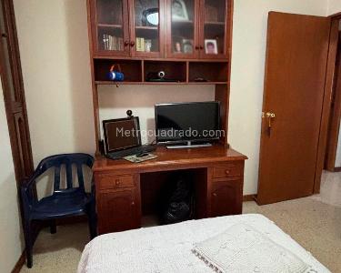 Apartamento de 2 alcobas en venta en Belen, Medellín, 68 m² · foto 8 de 12
