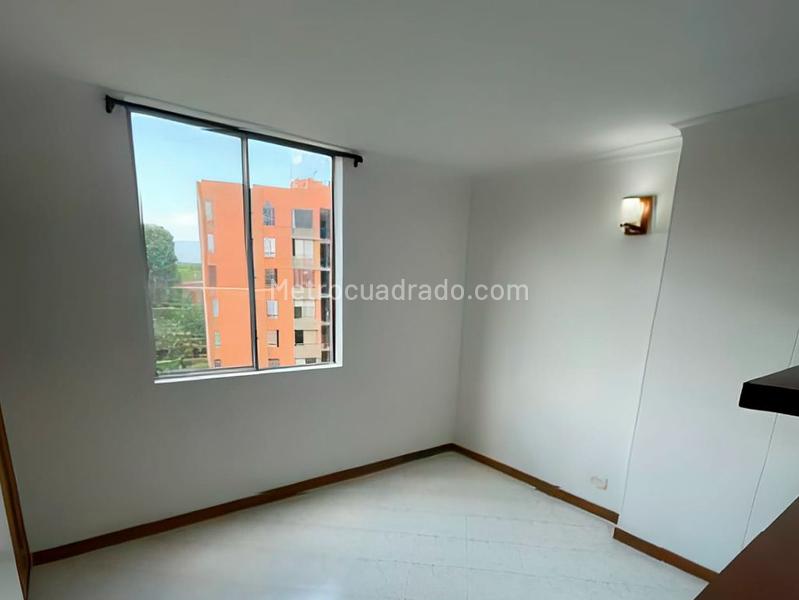 Apartamento en Arriendo de 3 Alcobas en Belén (Unidad Cerrada) - 8