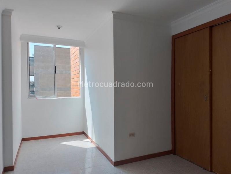 Apartamento de 3 Alcobas en Laureles, cerca a todo - 7