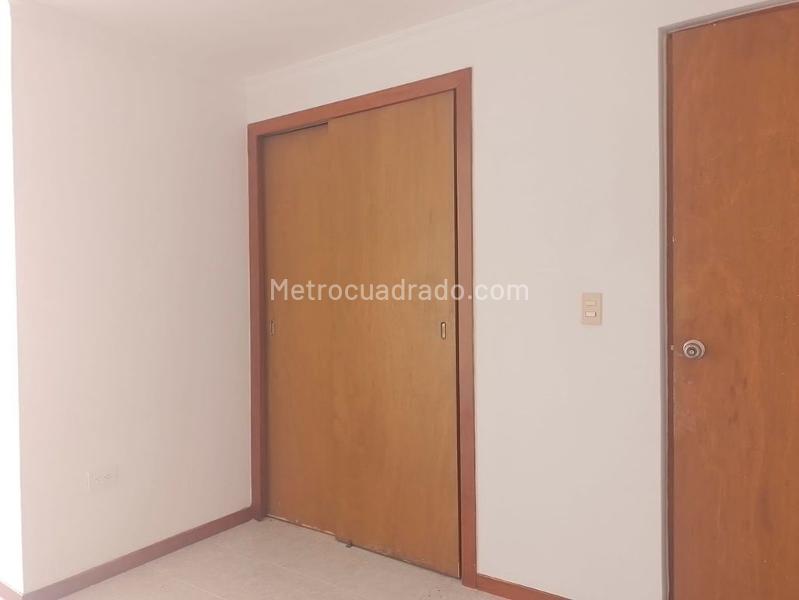 Apartamento de 3 Alcobas en Laureles, cerca a todo - 9