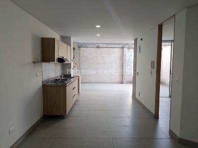 Apartamento en arriendo en Belen, Medellín · foto 2 de 14