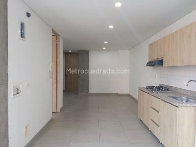 Apartamento en arriendo en Belen, Medellín · foto 5 de 14