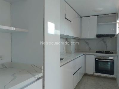 Apartamento de 4 alcobas en venta en Laureles, Medellín, 150 m² · foto 6 de 18