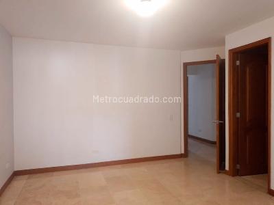 Apartamento en venta en Laureles, Medellín · foto 10 de 18