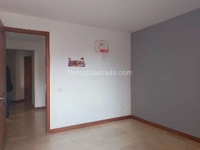 Apartamento en venta en Laureles, Medellín · foto 11 de 18