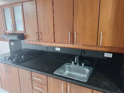 Apartamento en venta en Laureles, Medellín · foto 6 de 18