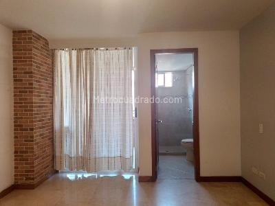 Apartamento en venta en Laureles, Medellín · foto 9 de 18