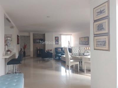 Apartamento en venta en Laureles, Medellín · foto 6 de 17