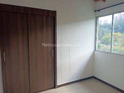 Apartamento en venta en Belen, Medellín · foto 8 de 17