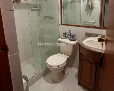 Apartamento de 2 alcobas en venta en Belen, Medellín, 68 m² · foto 11 de 12