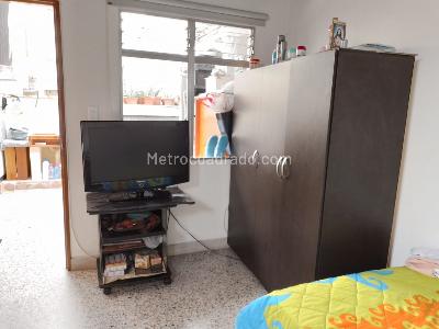 Casa de 4 alcobas en venta en Laureles, Medellín, 200 m² · foto 13 de 20