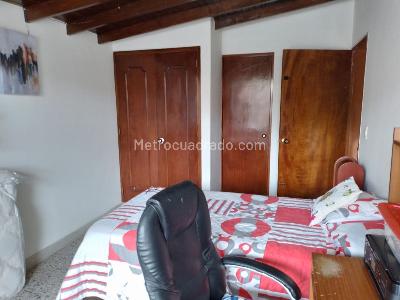 Casa de 4 alcobas en venta en Laureles, Medellín, 200 m² · foto 15 de 20