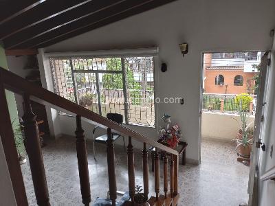 Casa de 4 alcobas en venta en Laureles, Medellín, 200 m² · foto 4 de 20