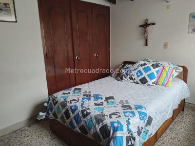 Casa de 4 alcobas en venta en Laureles, Medellín, 200 m² · foto 9 de 20