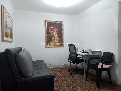 Apartamento de 3 alcobas en venta en La America, Medellín, 124 m² · foto 15 de 19