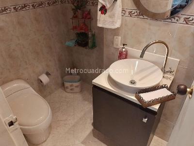 Apartamento de 3 alcobas en venta en La America, Medellín, 124 m² · foto 17 de 19