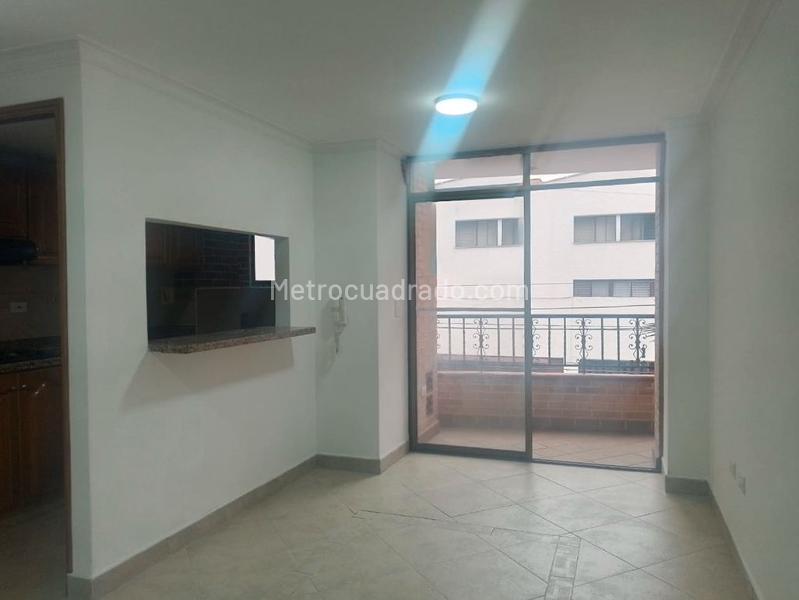 4BR Apartment in LAURELES (120 m²)