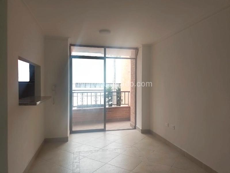 Apartamento en Arriendo, LAURELES, Medellín - 2