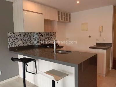Apartamento en venta en Belen, Medellín · foto 8 de 16