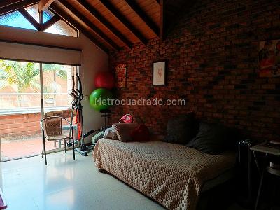 Casa de 4 alcobas en venta en Belen, Medellín, 288 m² · foto 13 de 19