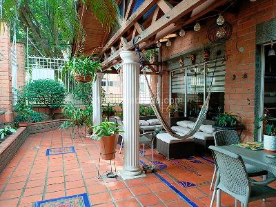 Casa de 4 alcobas en venta en Belen, Medellín, 288 m² · foto 18 de 19