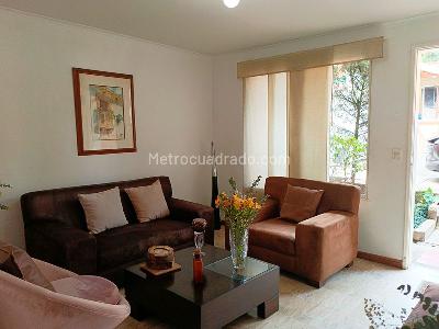 Casa de 4 alcobas en venta en Belen, Medellín, 288 m² · foto 3 de 19