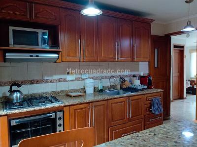 Casa de 4 alcobas en venta en Belen, Medellín, 288 m² · foto 6 de 19