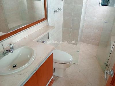 Apartamento en venta en Laureles, Medellín · foto 17 de 19