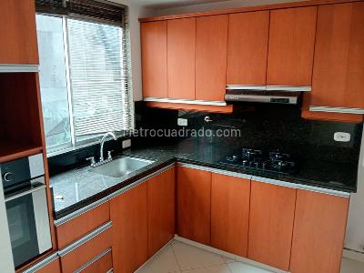 Apartamento en venta en Laureles, Medellín · foto 6 de 19