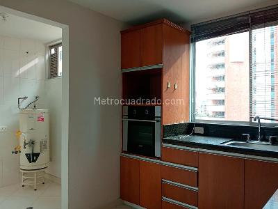 Apartamento en venta en Laureles, Medellín · foto 8 de 19