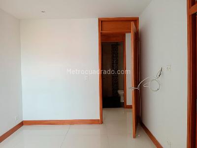 Apartamento de 3 alcobas en venta en Laureles, Medellín, 106 m² · foto 16 de 19