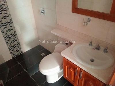 Apartamento de 3 alcobas en venta en Laureles, Medellín, 106 m² · foto 18 de 19