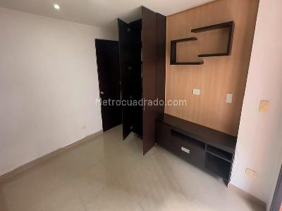 Apartamento de 3 alcobas en arriendo en Laureles, Medellín, 105 m² · foto 12 de 14